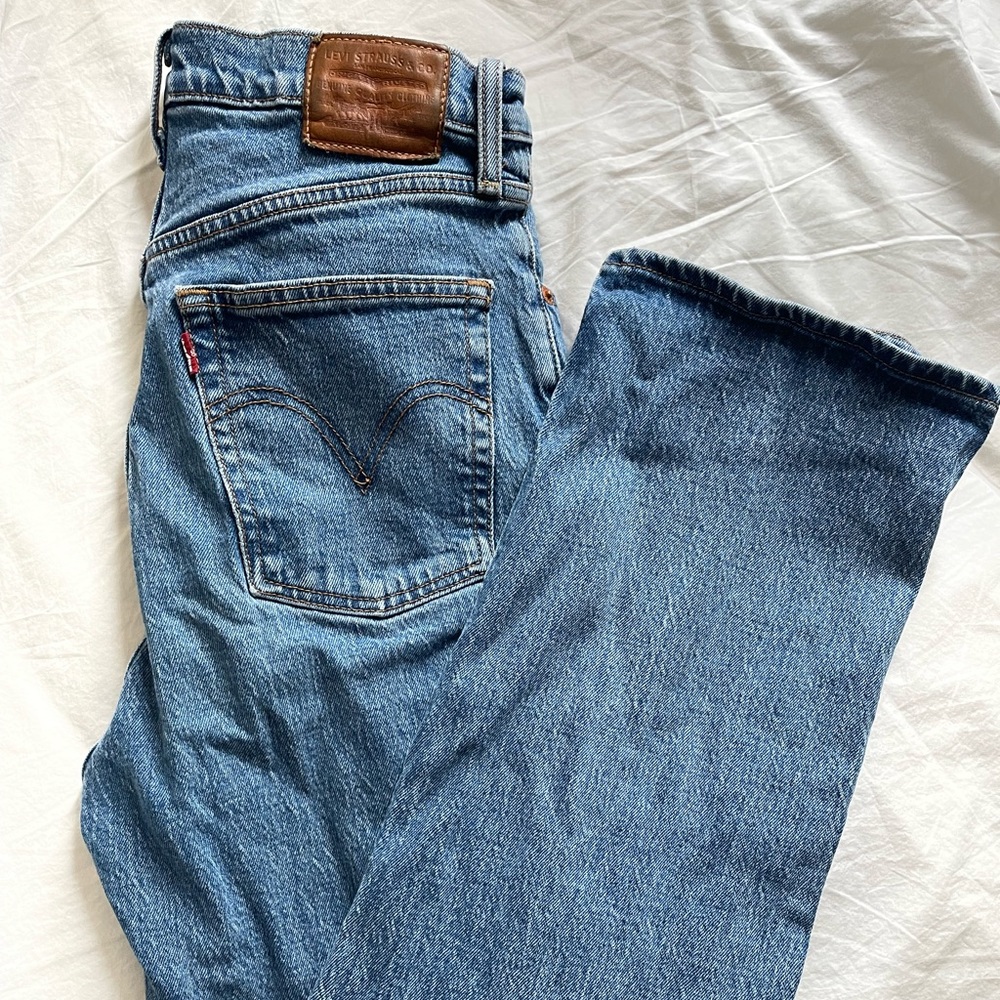 THE BEST! Levi’s Ribcage straight ankle jeans
